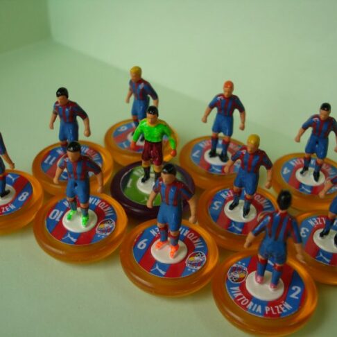Equipo Subbuteo 2K4 Viktoria Plzen