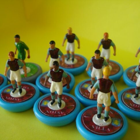 Equipo Subbuteo 2K4 Aston Villa