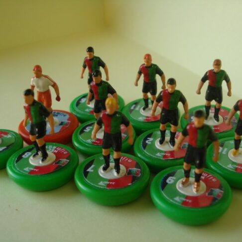 Equipo Subbuteo 2K4 Nec