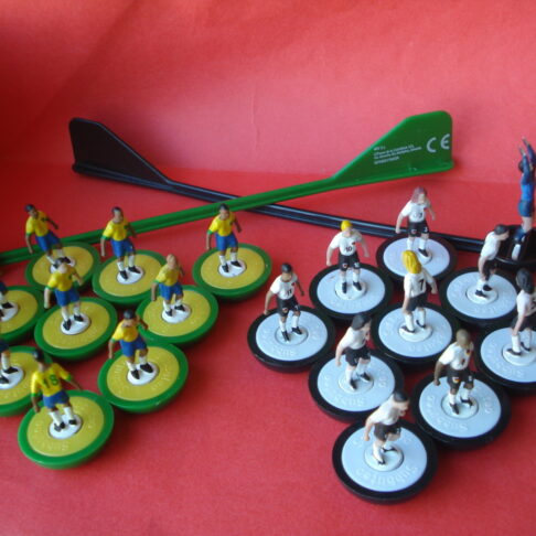 Subbuteo Original Set Equipos Brasil y Alemania