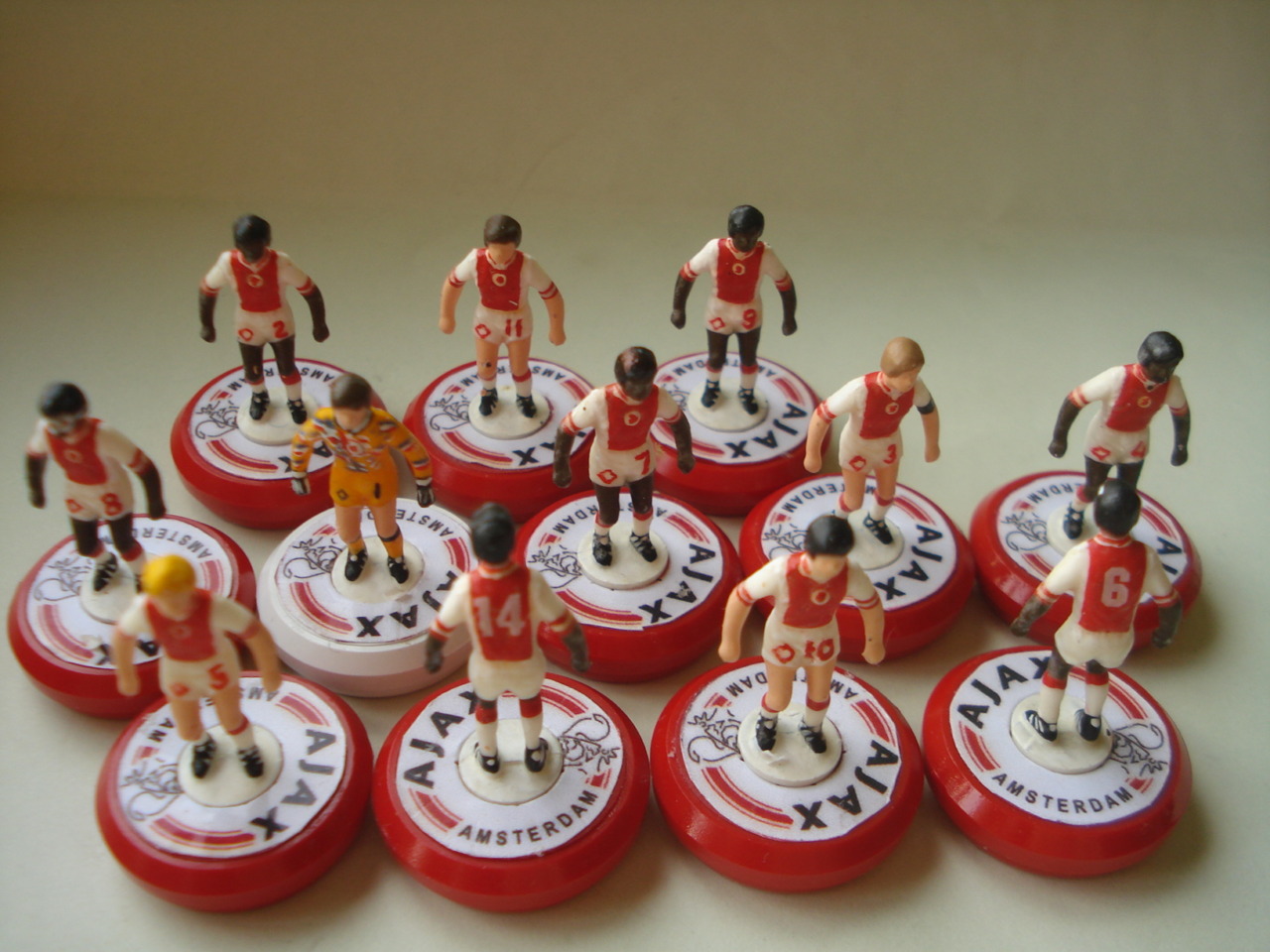 Equipo Profesional Bases Q.E. Ajax Campeón Champions League 1995