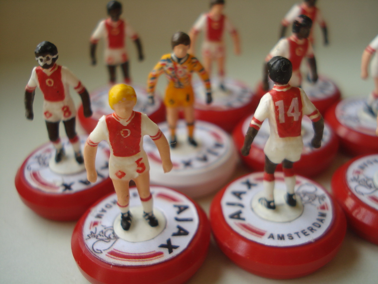 Equipo Profesional Bases Q.E. Ajax Campeón Champions League 1995 - Imagen 3