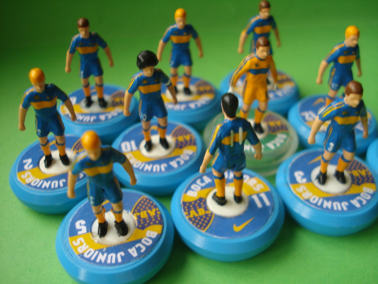 Equipo Profesional Bases Q.E. Boca Juniors - Imagen 3